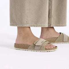 Oita Suede Leather